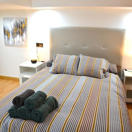 Apartamento Candalex En Málaga Exterior foto